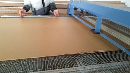 除塵布料切割 激光切割機 上海哲曼環(huán)保